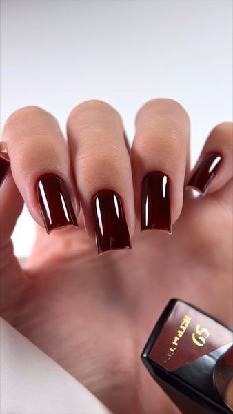 Гель лак - Без ТРО Steffani Color Gel polish №65 (9мл) - Яскраво-жовтий SGP09-65 фото